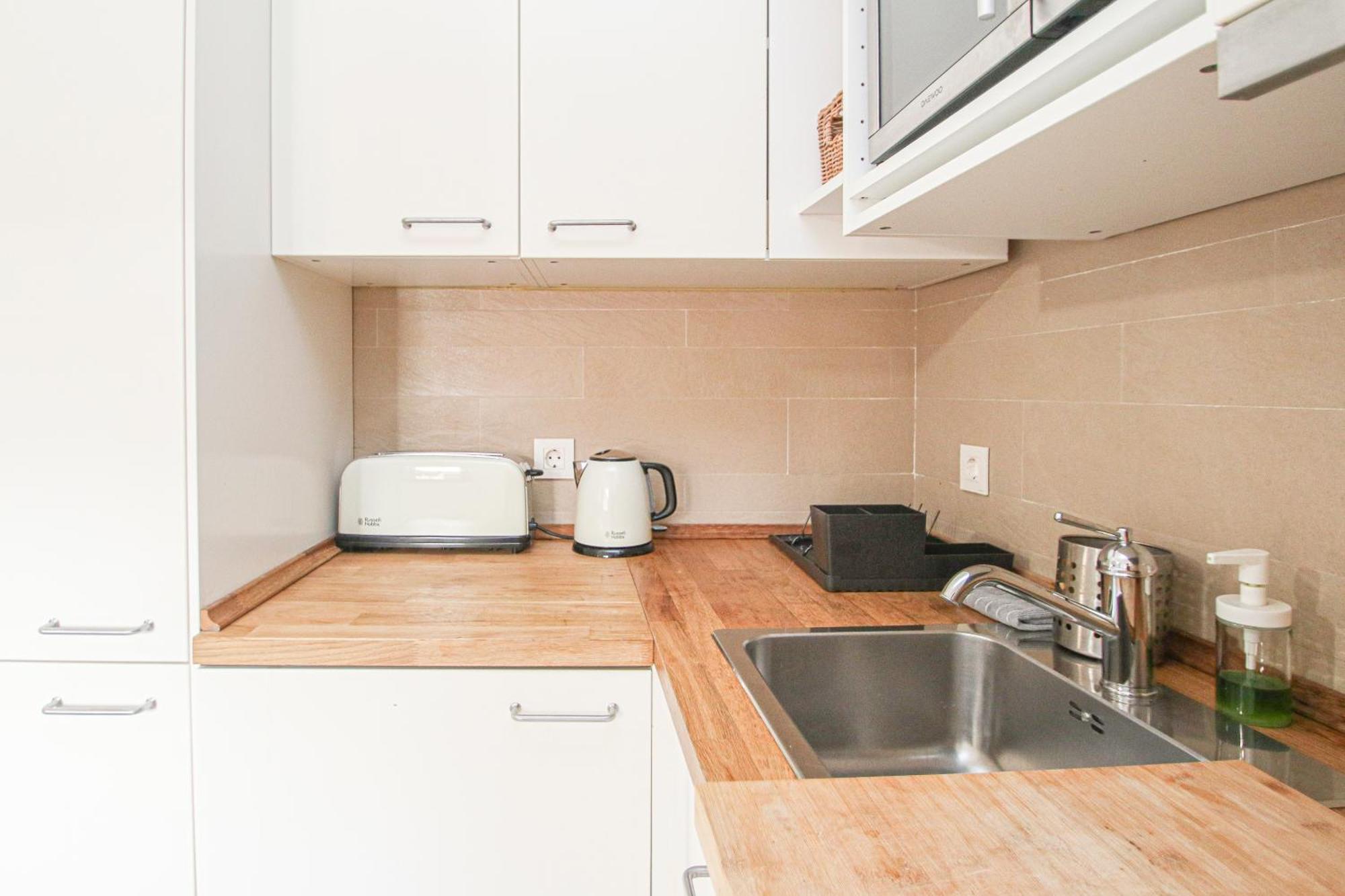 Charming In The Center - 10m Walk Isla Magica Appartement *