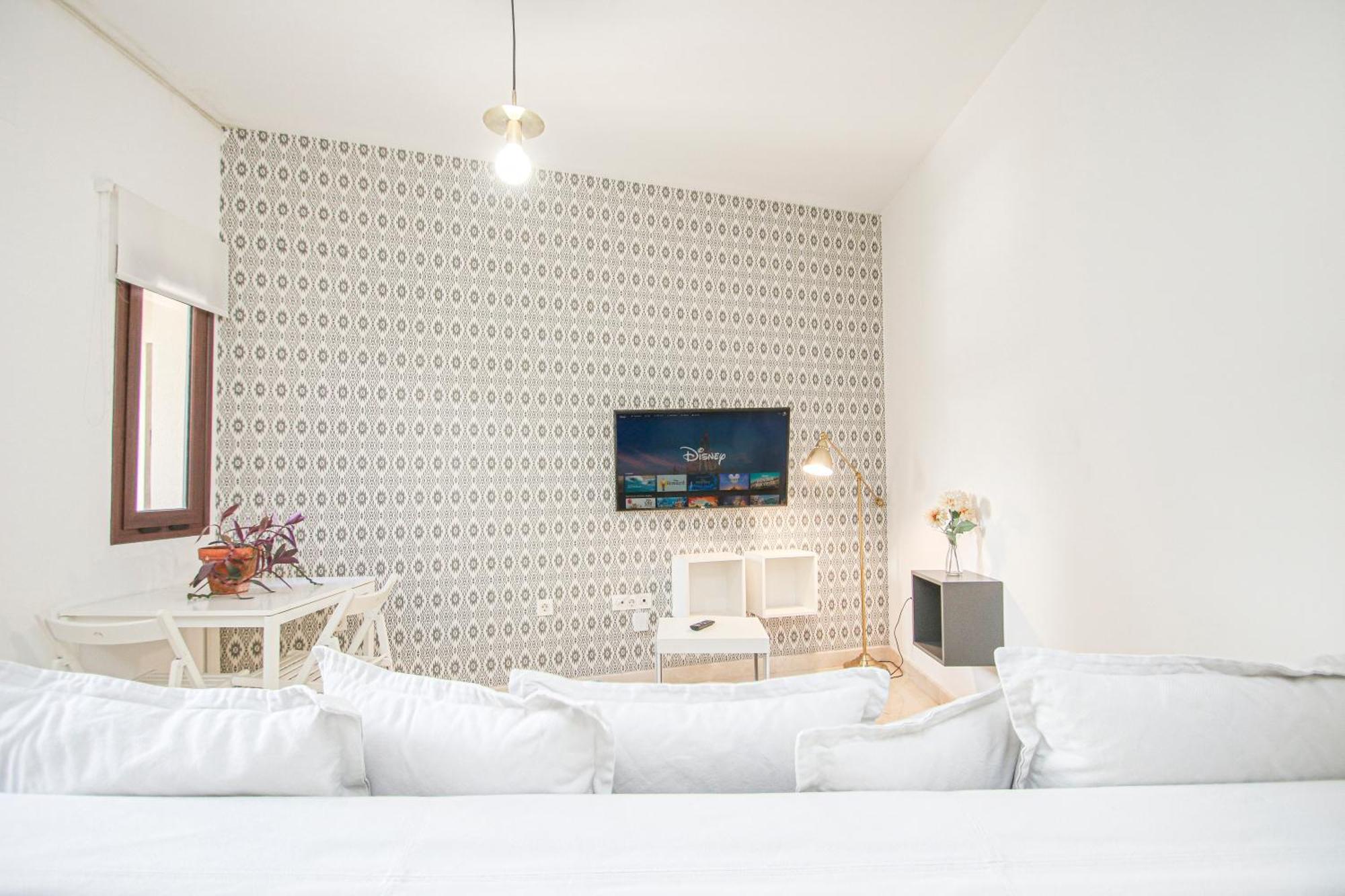 Charming In The Center - 10m Walk Isla Magica Appartement *