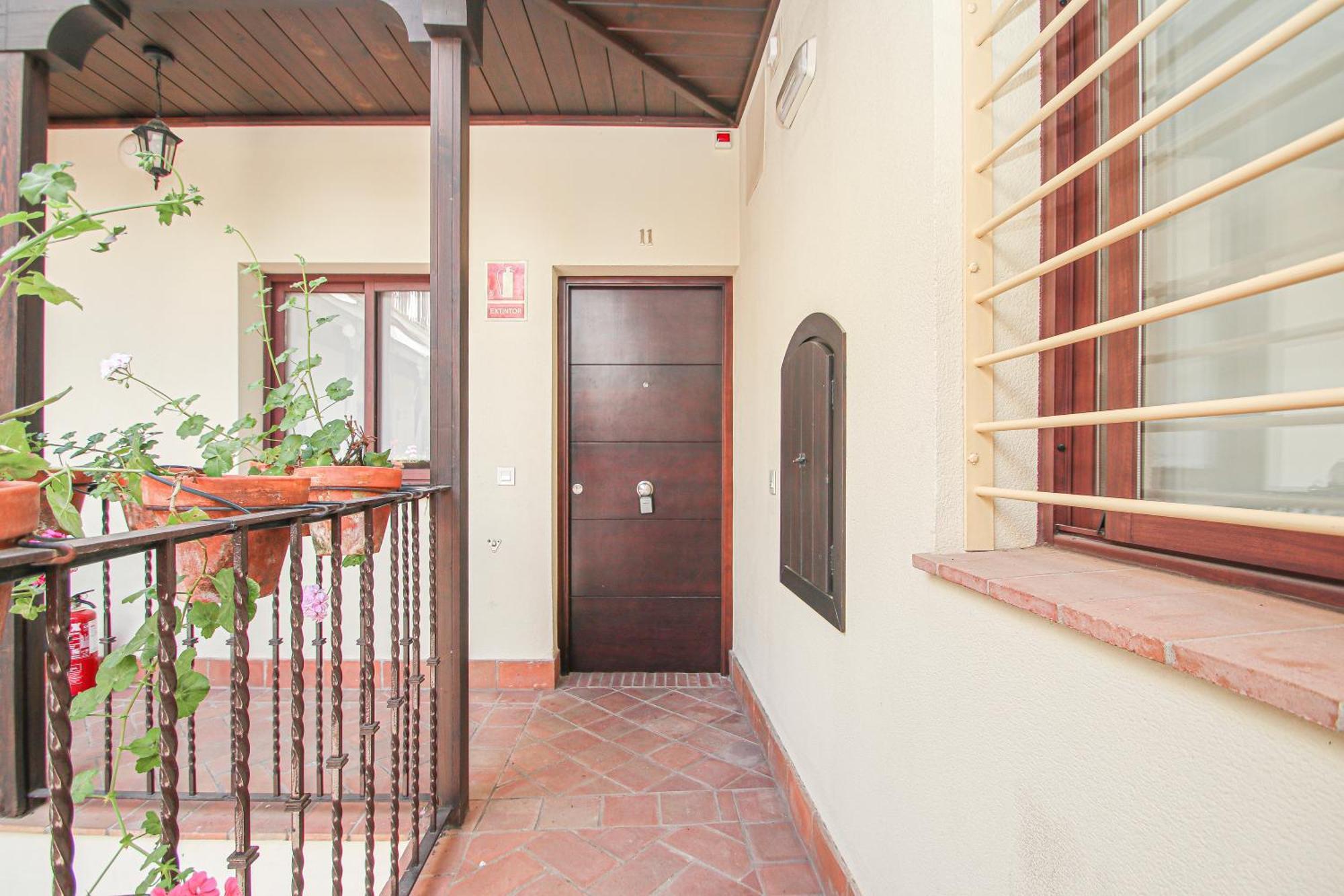 Appartement Charming In The Center - 10m Walk Isla Magica